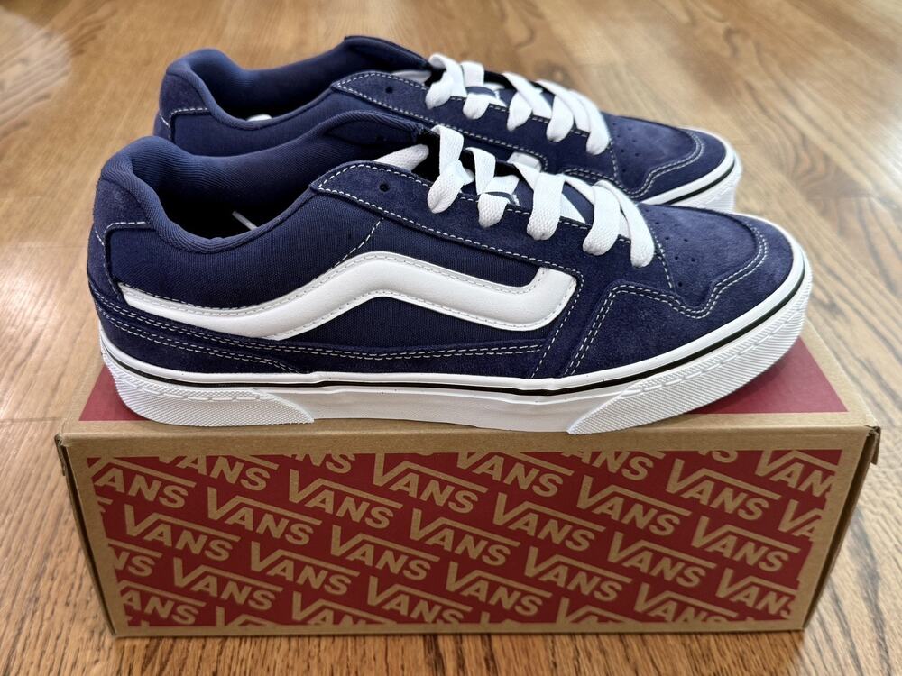 New VANS Men’s Blue/White Caldrone Suede Sneakers US 9 - Deep Twilight